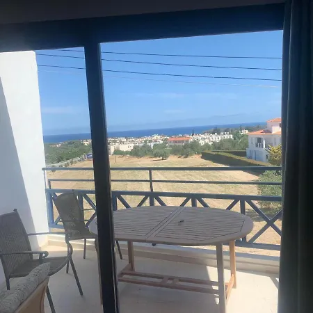 Latchi 1 Bed Spacious * Πόλη